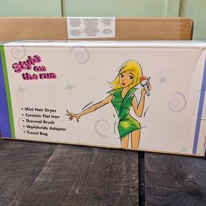 Style on the Run Travel Haircare Kit